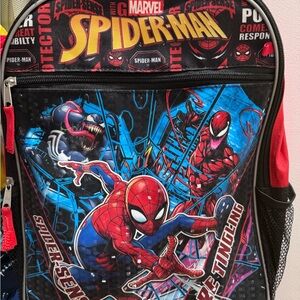 Marvel Spider-Man Bundle: Backpack, Towel & Hat